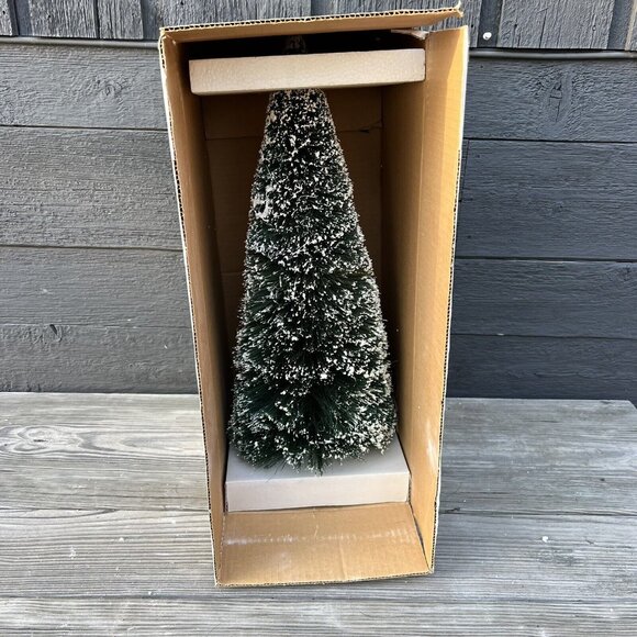 Department 56 Christmas Snow Village BIG 22" Frosted Spruce Tree #52329 Box-C - Picture 16 of 16